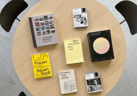 Architektur. Bücher, Filme und Gespräche