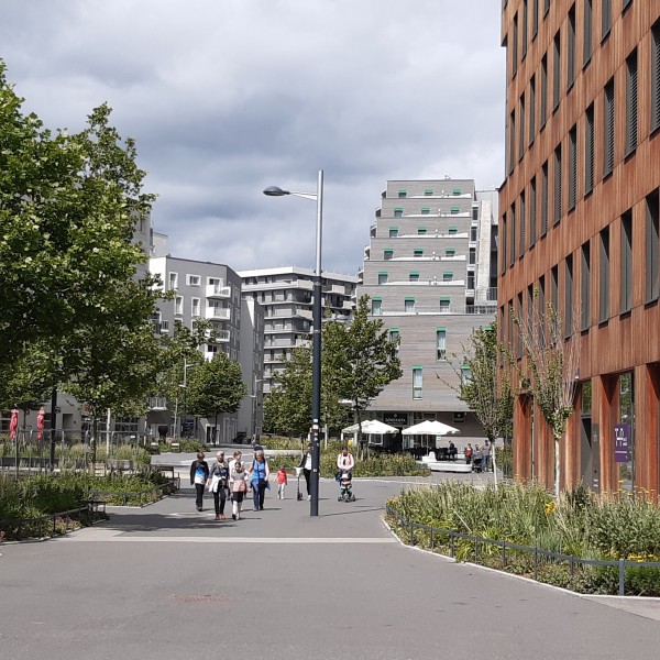 Eva-Maria-Mazzucco-Platz, Seestadt Aspern, Wien, 2010er-Jahre; A. Wagner