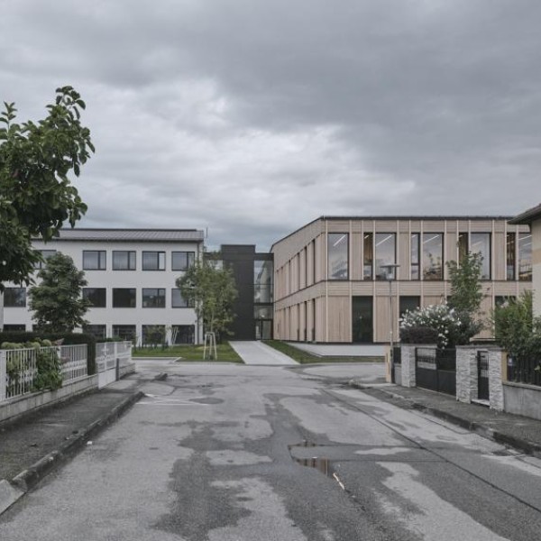 Tourismusschule von maul architekten 2022 Retz Österreich