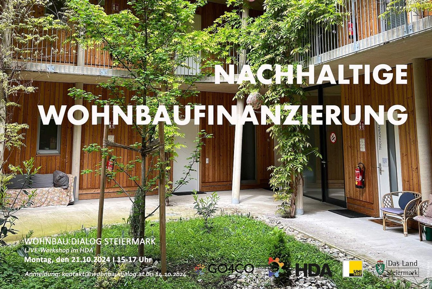 Begrünter Innenhof, Flyer 11. Wohnbaudialog: Nachhaltige Wohnbaufinanzierung